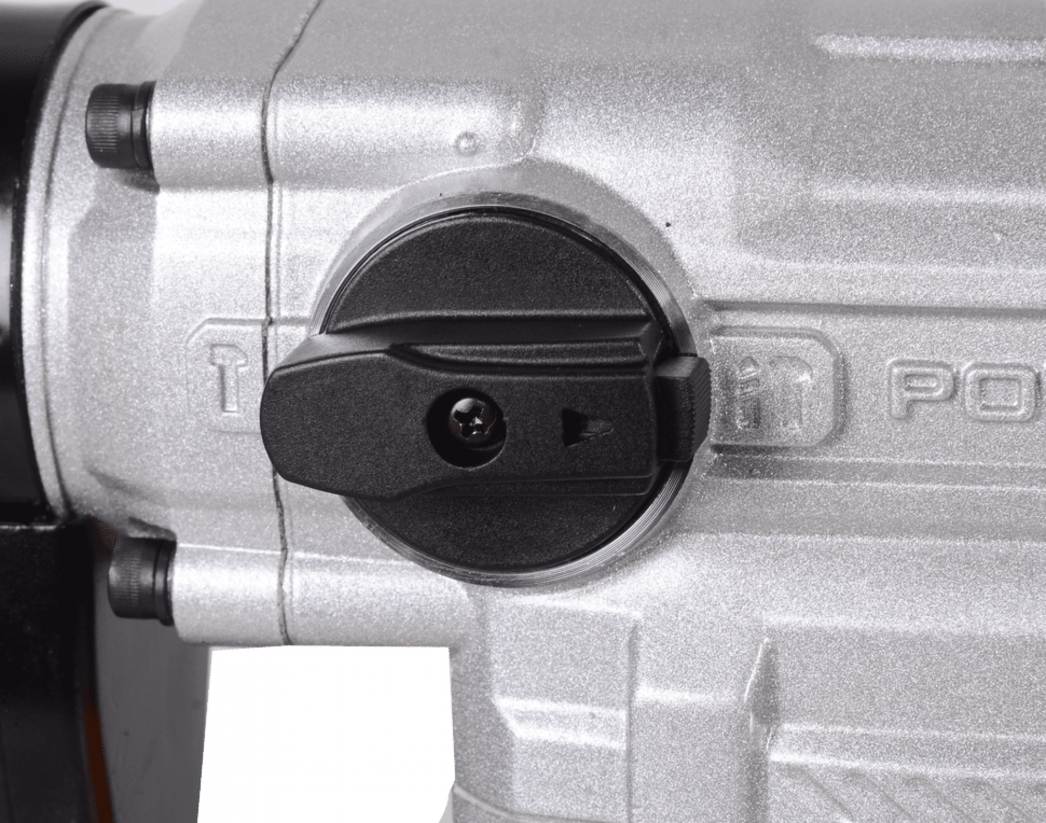 Перфоратор ВИХРЬ П-2000к-м SDS-Max
